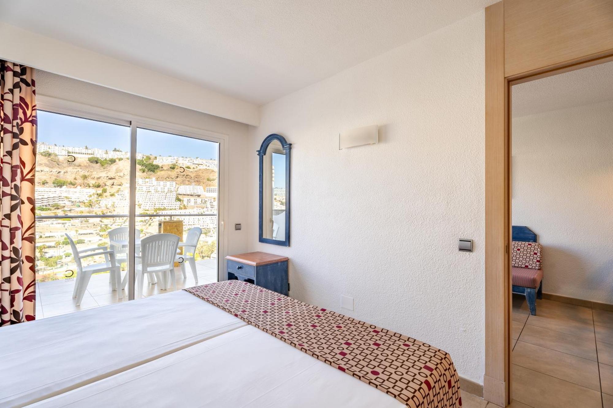 Cala Nova Apartamentos Пуерто Рико Екстериор снимка