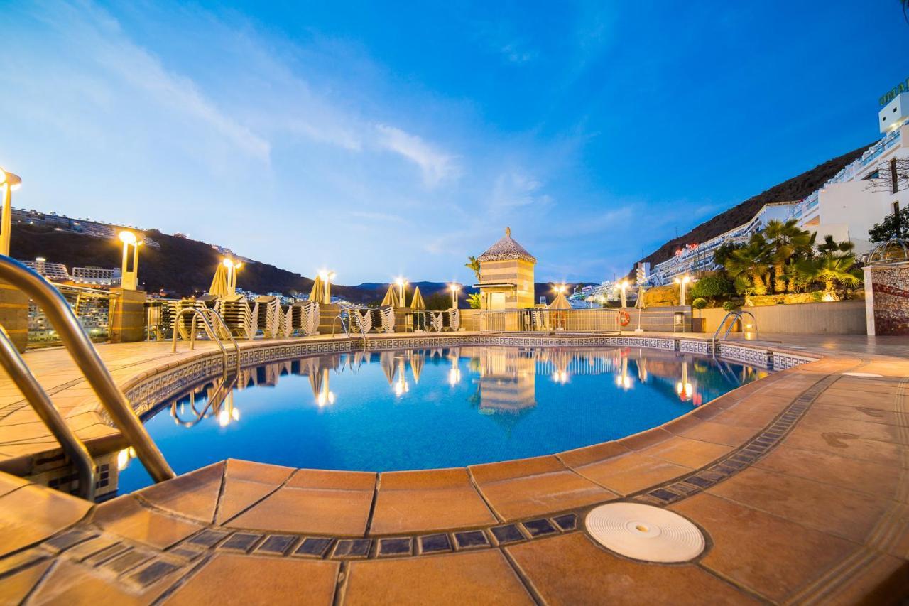 Cala Nova Apartamentos Пуерто Рико Екстериор снимка