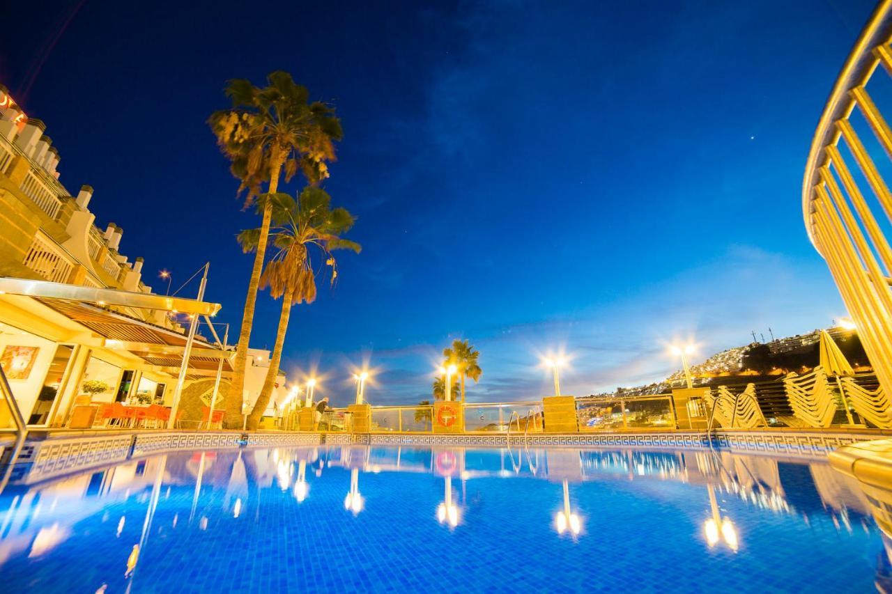 Cala Nova Apartamentos Пуерто Рико Екстериор снимка