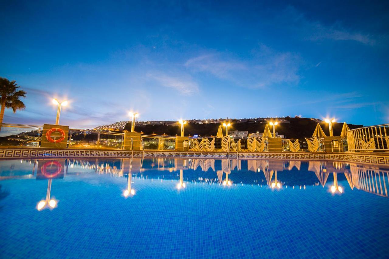 Cala Nova Apartamentos Пуерто Рико Екстериор снимка